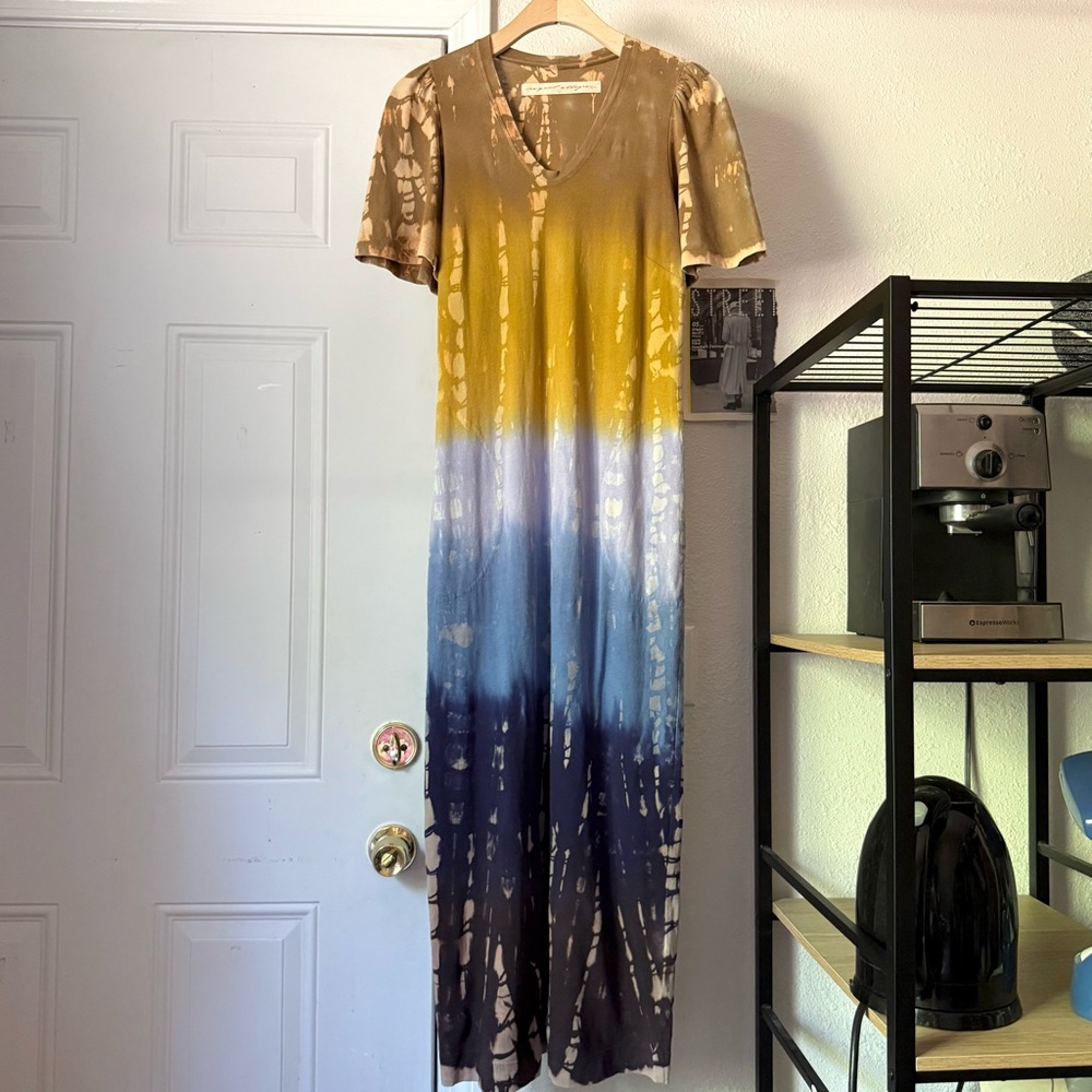 RAQUEL ALLEGRA mustard blue dip ombre tie dye short sleeve v neck tshirt dress